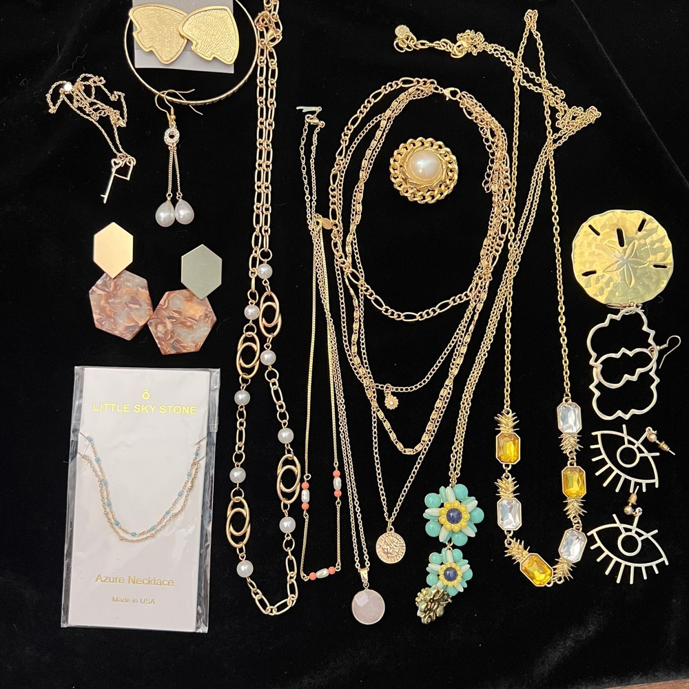 Jewelry Lot Talbots Avon Little Sky Stone Boho Coastal Quartz Pearl Gold Tone